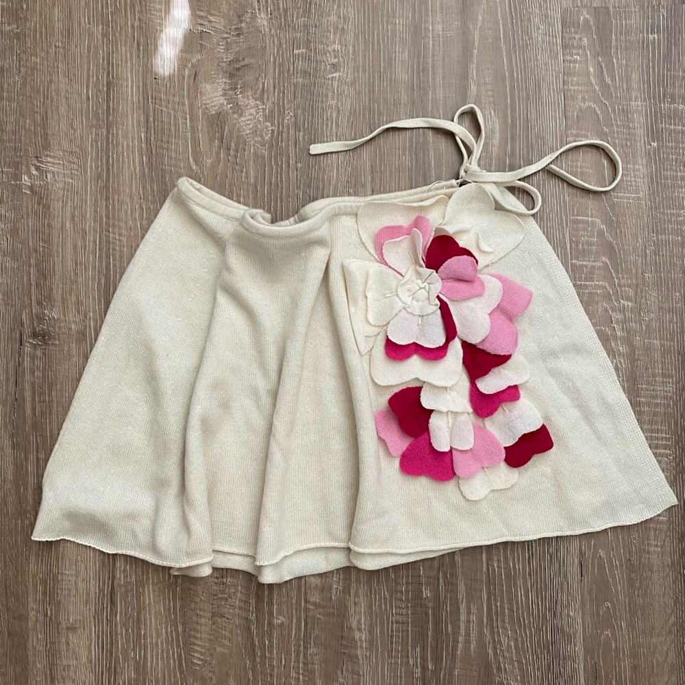 BCBG Max Azria Silk Cashmere Floral Capelet